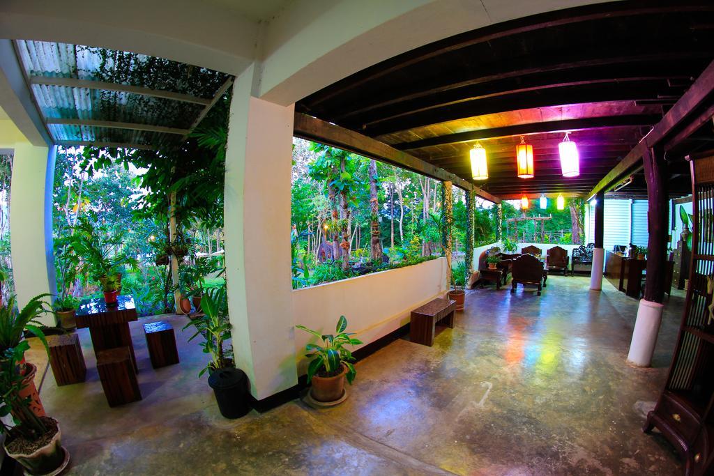 Baan Saleepai Hotel Exterior photo